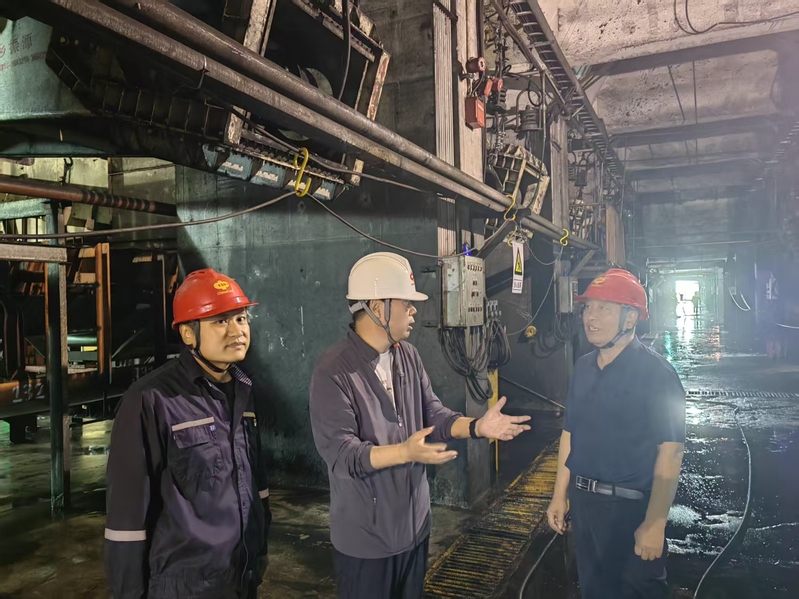 8.22安信茂到华昱矿区项目部检查指导工作.jpg